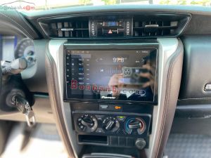Xe Toyota Fortuner 2.4G 4x2 AT 2019