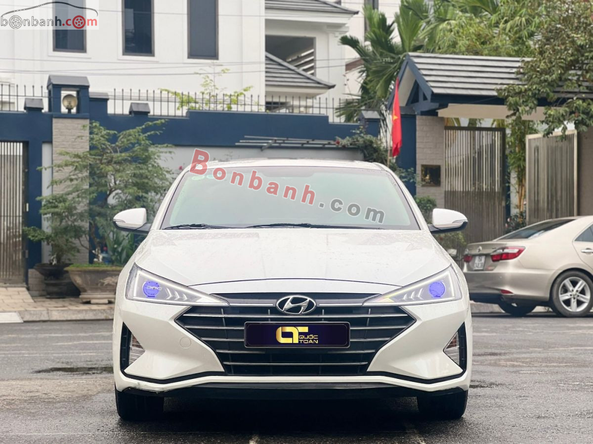 Hyundai Elantra 1.6 AT 2019