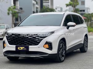 Xe Hyundai Custin Cao Cấp 2.0T 2024