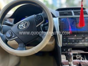 Xe Toyota Camry 2.0E 2017