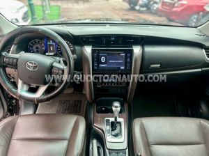Xe Toyota Fortuner 2.7V 4x2 AT 2019