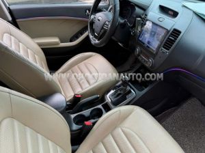 Xe Kia Cerato 2.0 AT 2018
