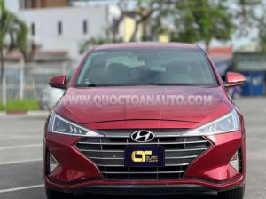 Hyundai Elantra 1.6 AT