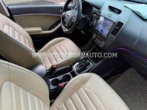 Xe Kia Cerato 2.0 AT 2018