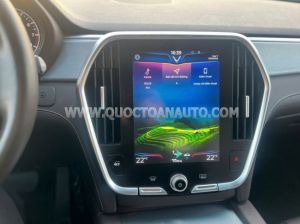 Xe VinFast Lux SA 2.0 Premium 2.0 AT 2020