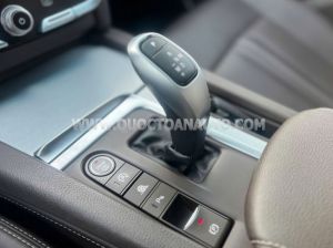 Xe VinFast Lux SA 2.0 Premium 2.0 AT 2020