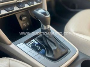 Xe Hyundai Elantra 2.0 AT 2020