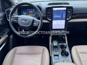 Xe Ford Everest Titanium Plus 2.0L 4x4 AT 2022