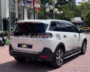 Xe Peugeot 5008 GT 1.6 AT 2024