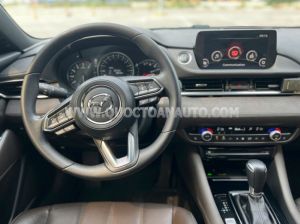 Xe Mazda 6 Signature Premium 2.5 AT 2022