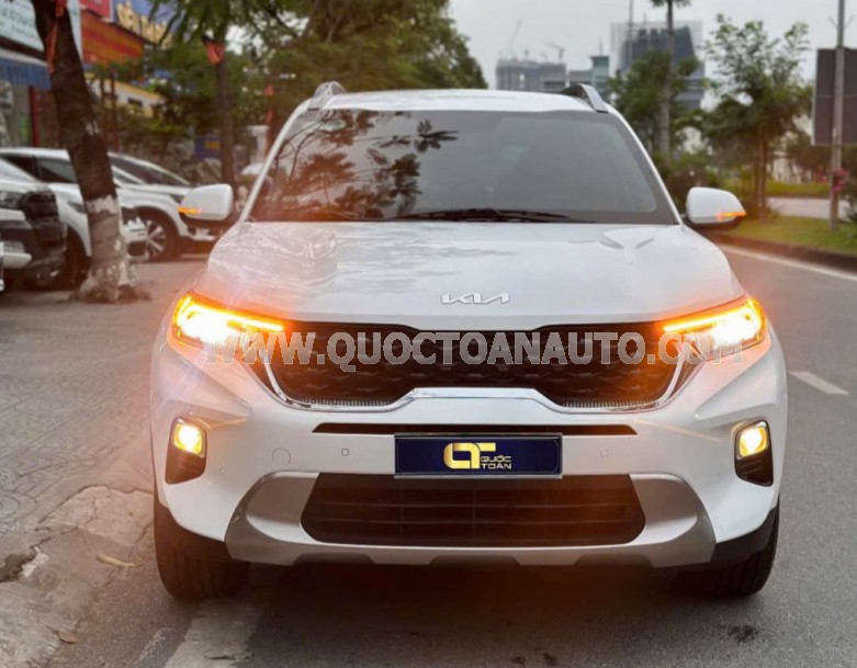 Kia Sonet Luxury 1.5 AT 2022