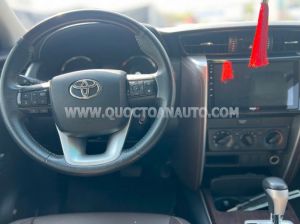Xe Toyota Fortuner 2.4G 4x2 AT 2019