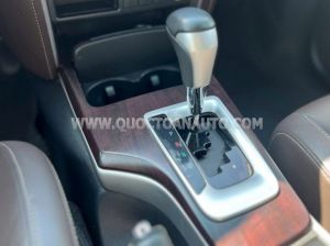 Xe Toyota Fortuner 2.4G 4x2 AT 2019