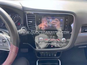 Xe Mitsubishi Outlander Premium 2.0 CVT 2021