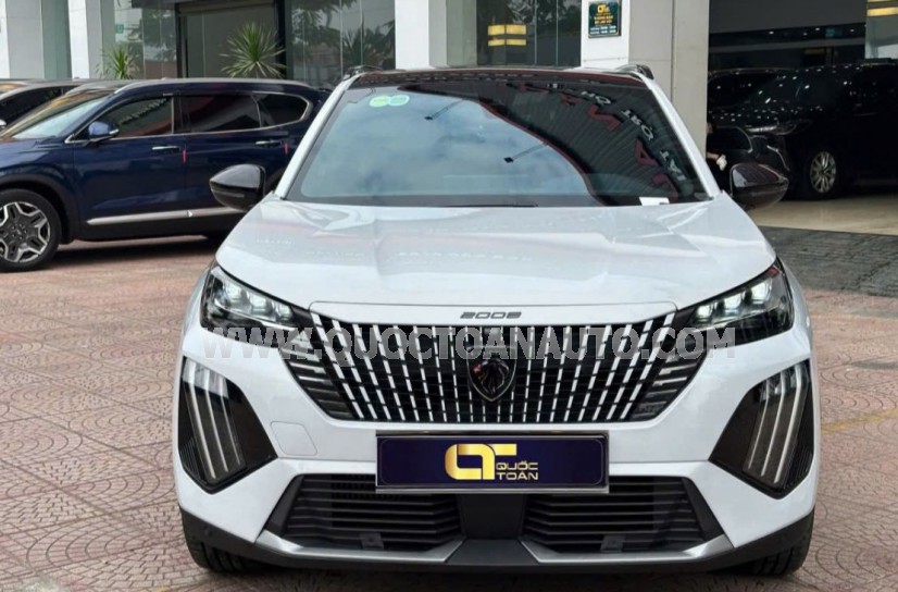 Peugeot 2008 GT 1.2 AT 2025