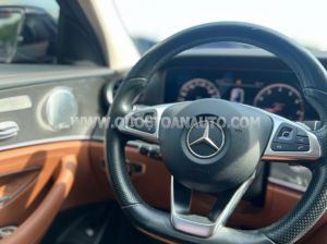 Xe Mercedes Benz E class E300 AMG 2017