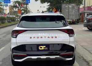 Xe Kia Sportage Signature 2.0D 2024