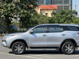 Xe Toyota Fortuner 2.4G 4x2 AT 2019