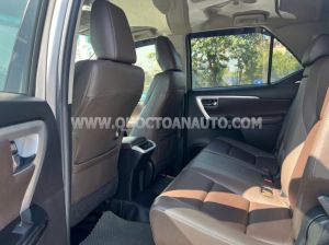 Xe Toyota Fortuner 2.4G 4x2 AT 2019