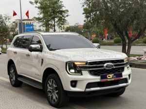 Xe Ford Everest Titanium Plus 2.0L 4x4 AT 2022