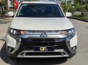 Xe Mitsubishi Outlander 2.0 CVT Premium 2020