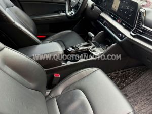 Xe Kia Sportage Premium 2.0G 2024