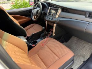 Xe Toyota Innova 2.0E 2020