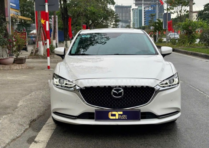 Mazda 6 Premium 2.0 AT 2024
