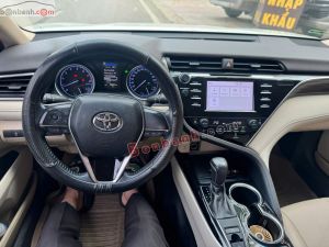 Xe Toyota Camry 2.0G 2019
