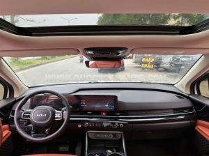 Xe Kia Carnival Signature 2.2D 2024