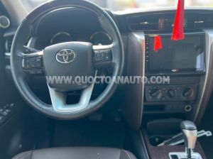 Xe Toyota Fortuner 2.4G 4x2 AT 2019