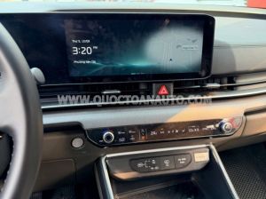 Xe Kia Carnival Luxury 2.2D 2025