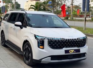 Xe Kia Carnival Luxury 2.2D 2025