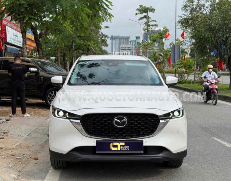 Mazda CX5 Luxury 2.0 AT 2025