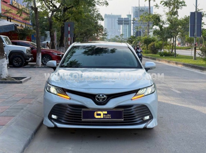 Xe Toyota Camry 2.5Q 2020
