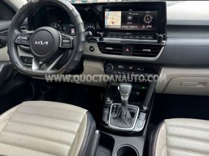 Xe Kia Seltos Premium 1.6 AT 2022