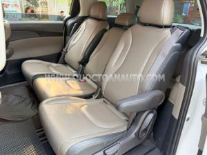 Xe Kia Carnival Luxury 2.2D 2025