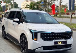 Xe Kia Carnival Luxury 2.2D 2025