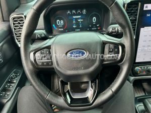 Xe Ford Everest Titanium Plus 2.0L 4x4 AT 2022