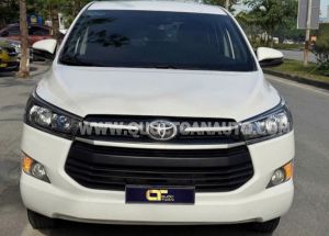 Toyota Innova 2.0E