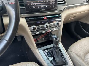 Xe Hyundai Elantra 1.6 AT 2022