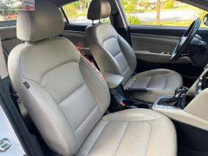 Xe Hyundai Elantra 1.6 AT 2022